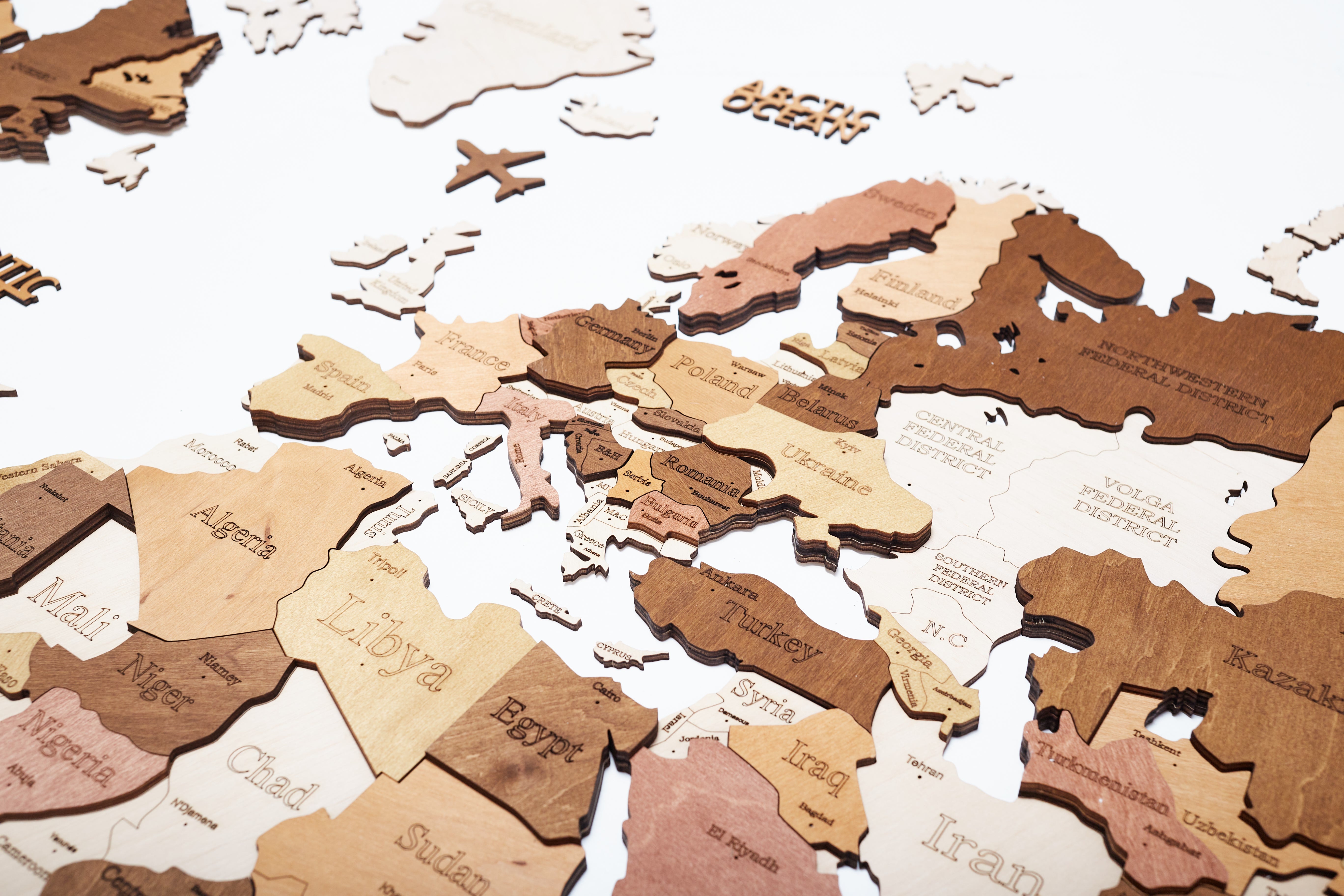 Drewniana mapa świata 3D — Drewno naturalne